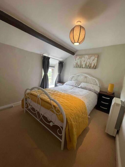 Yew Tree Cottage, 3 Bedroom, 4 Church Row Defynnog Devynock Εξωτερικό φωτογραφία